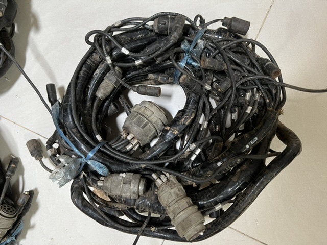 Dây điện M151