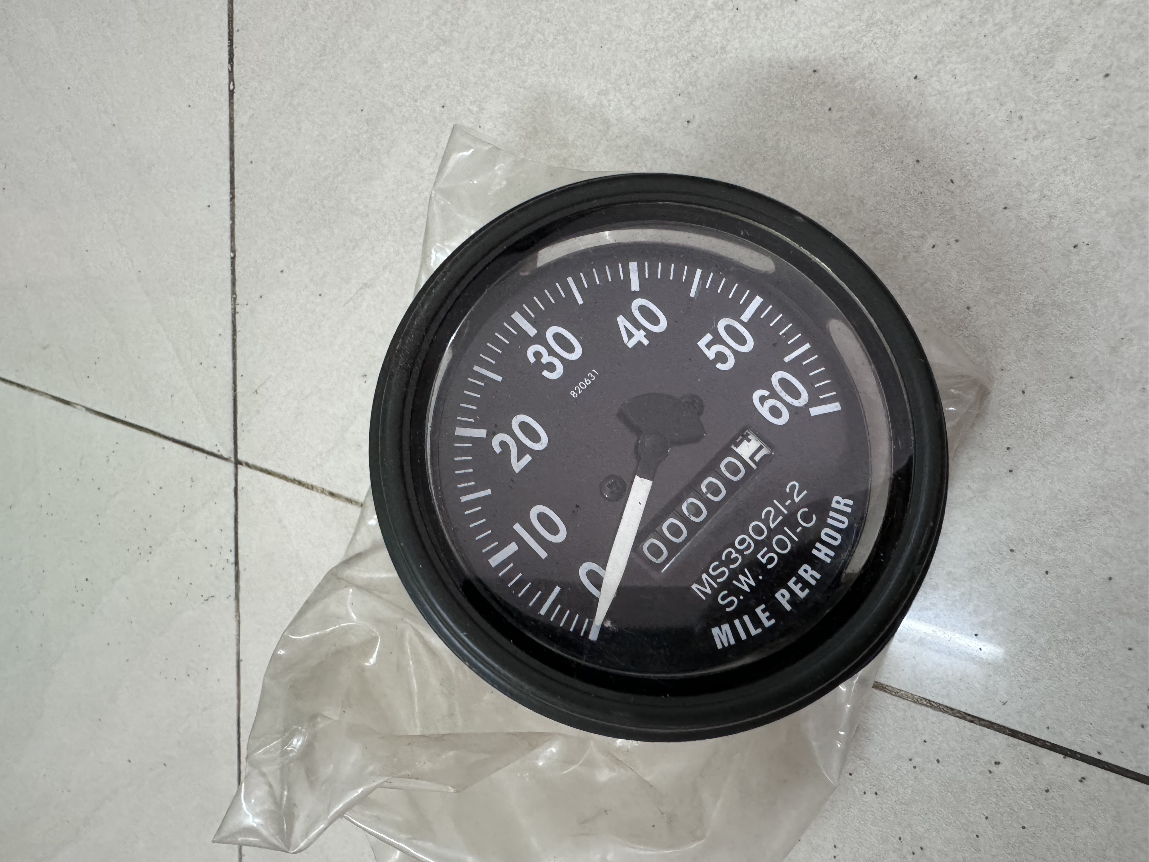 Đồng hồ KM M151
